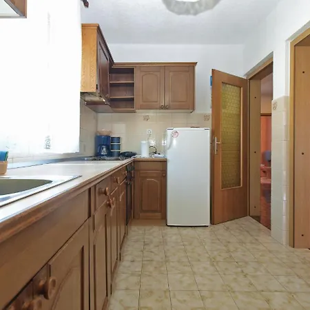 Boris 1079 Galižana